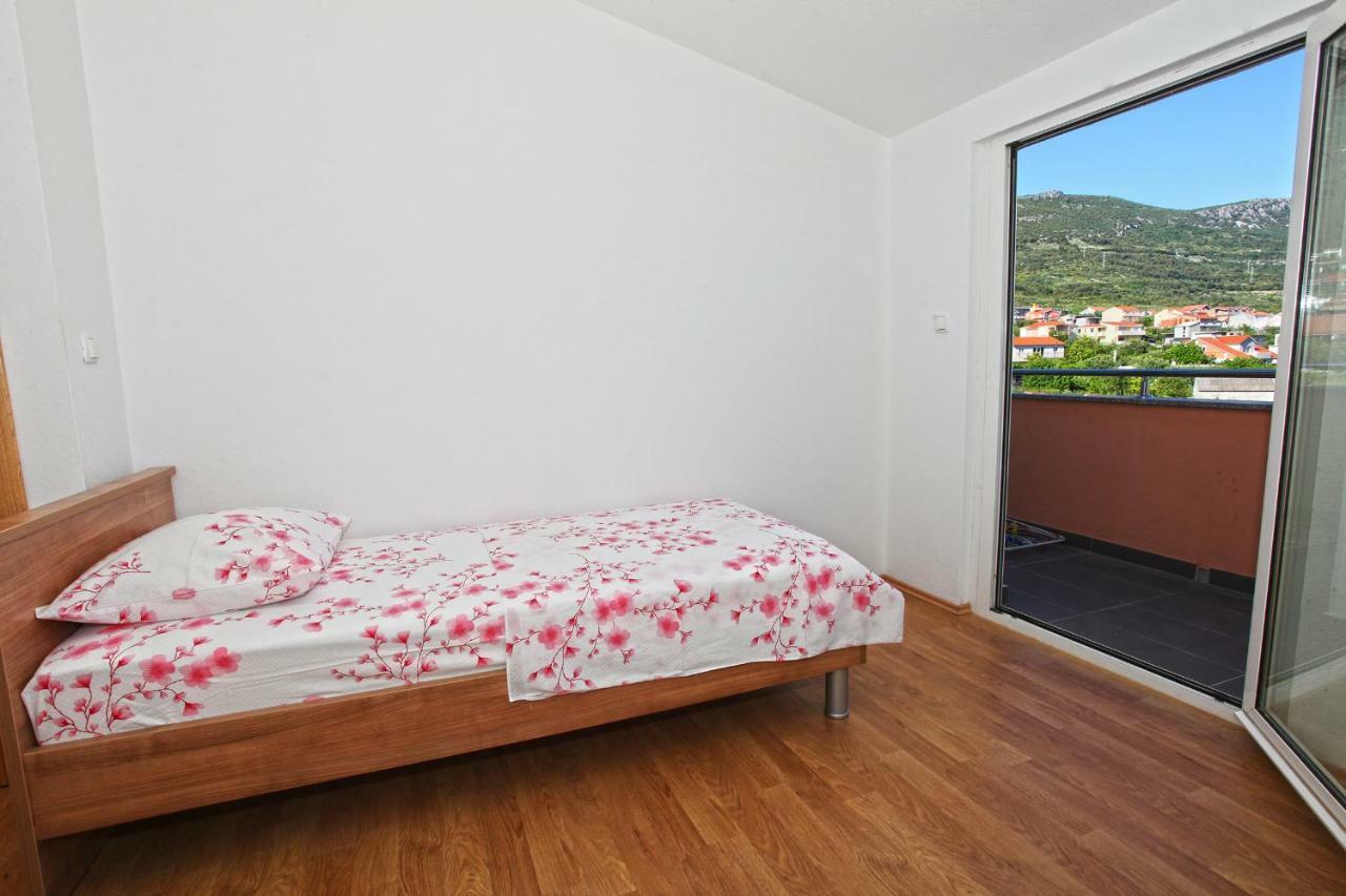 Apartments Ukic Kastela Luaran gambar