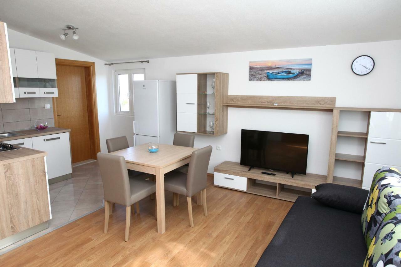 Apartments Ukic Kastela Luaran gambar