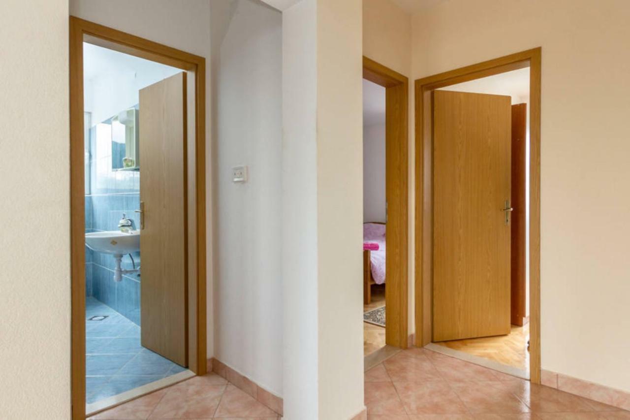 Apartments Ukic Kastela Luaran gambar