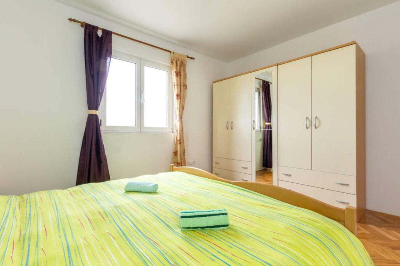 Apartments Ukic Kastela Luaran gambar